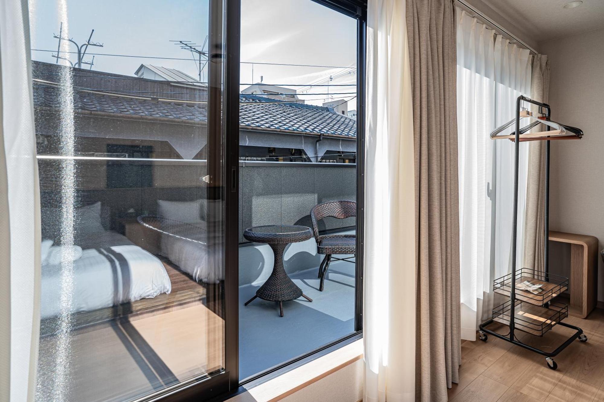 Apartment Hotel 11 Villa Tengachaya Osaka Bagian luar foto