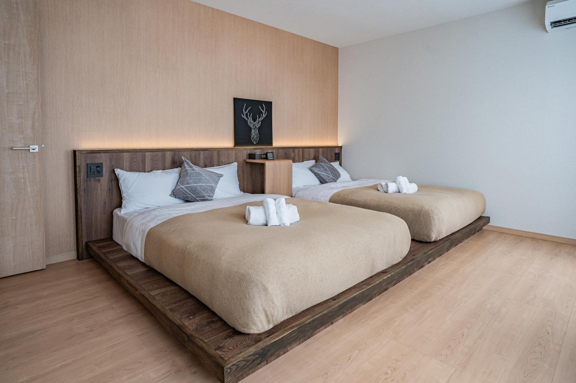 Apartment Hotel 11 Villa Tengachaya Osaka Bagian luar foto