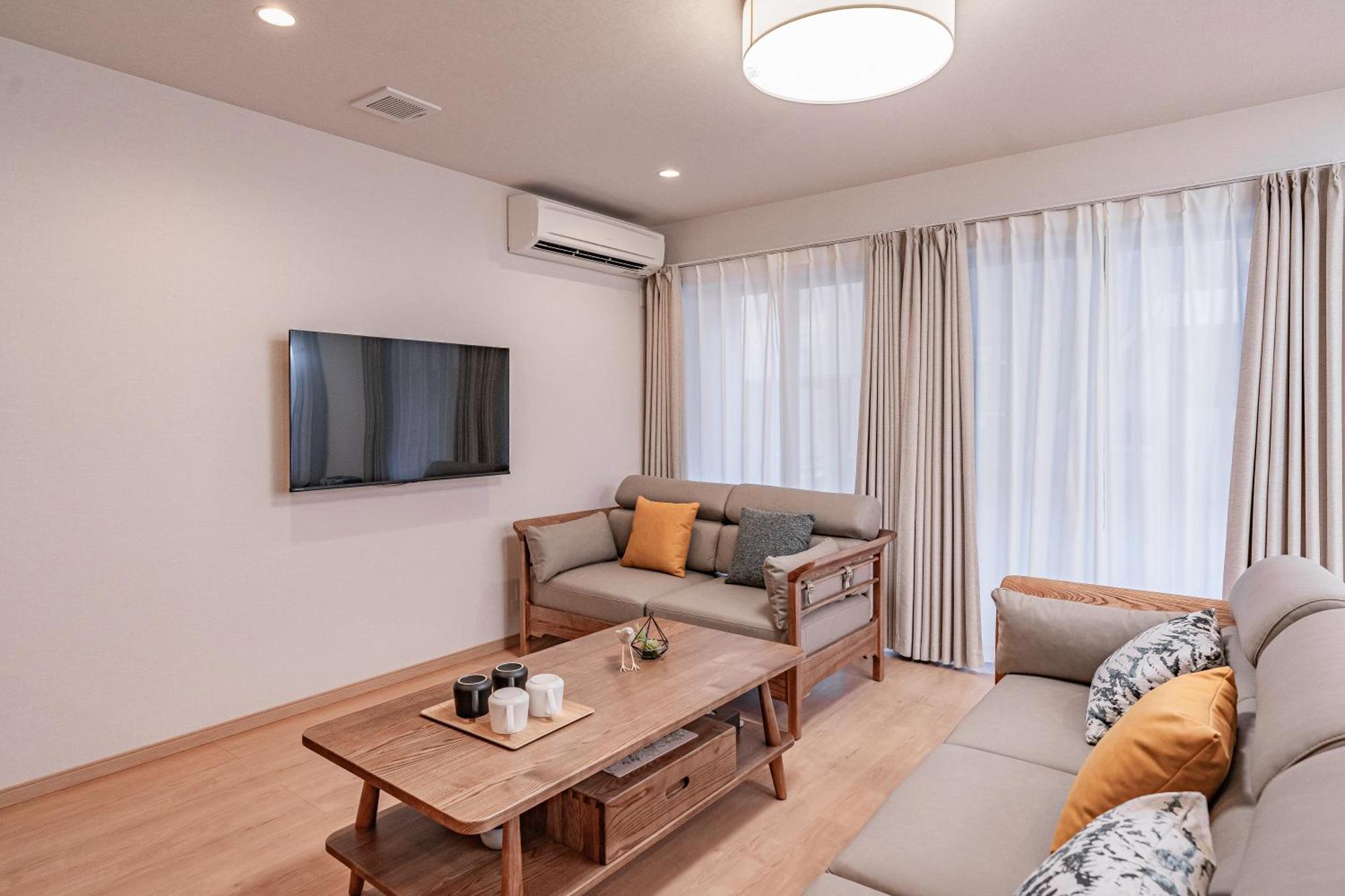 Apartment Hotel 11 Villa Tengachaya Osaka Bagian luar foto